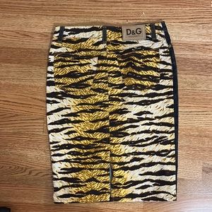 DOLCE & GABANNA Denim/leopard denim pencil skirt